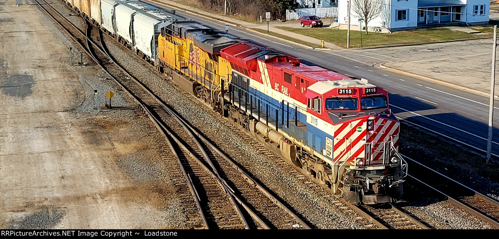 CN 3115 UP 7739 